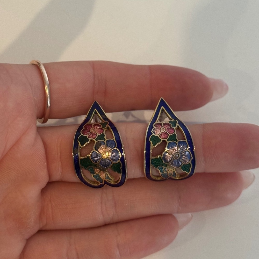 Vintage Cloisonne Enamel Floral J Hoop Earrings Gold Tone Blue Pink Teardrop 1in